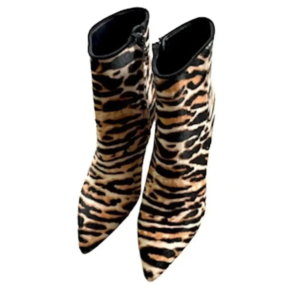 Nine West animal print heeled booties Faux fur Women’s size 5 Pointed toe - Picture 4 of 14